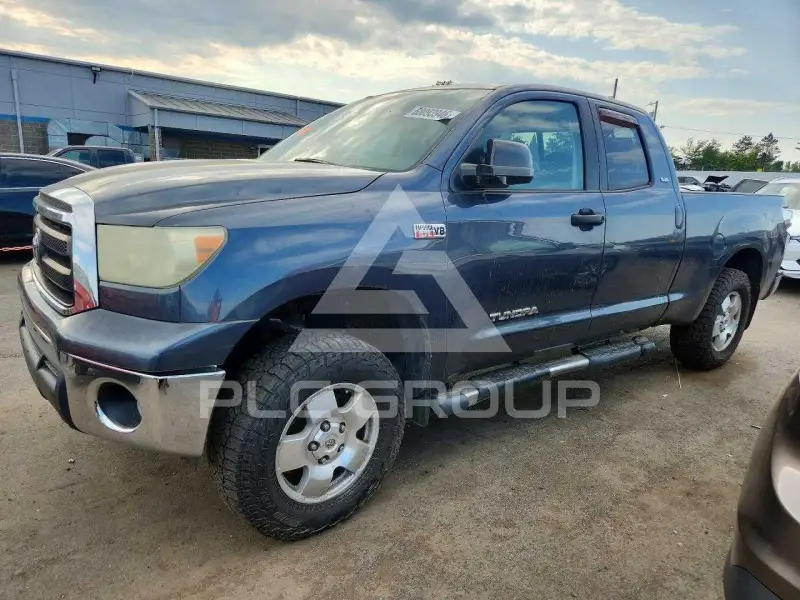 2010 Toyota TUNDRA photo