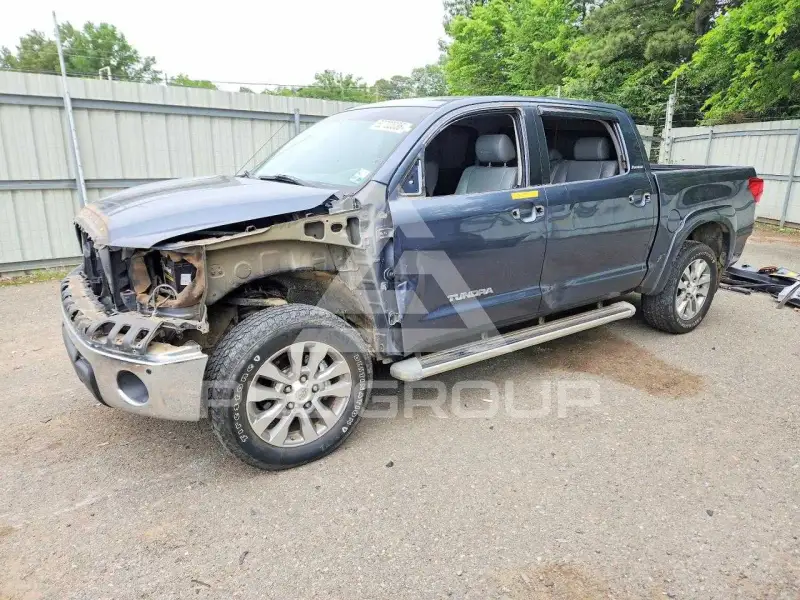 2010 Toyota TUNDRA фото