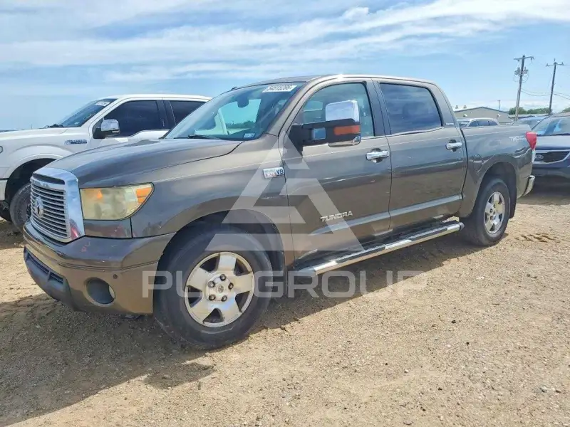 2010 Toyota TUNDRA фото