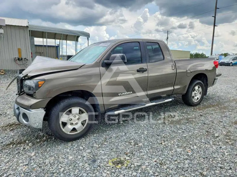 2010 Toyota TUNDRA photo