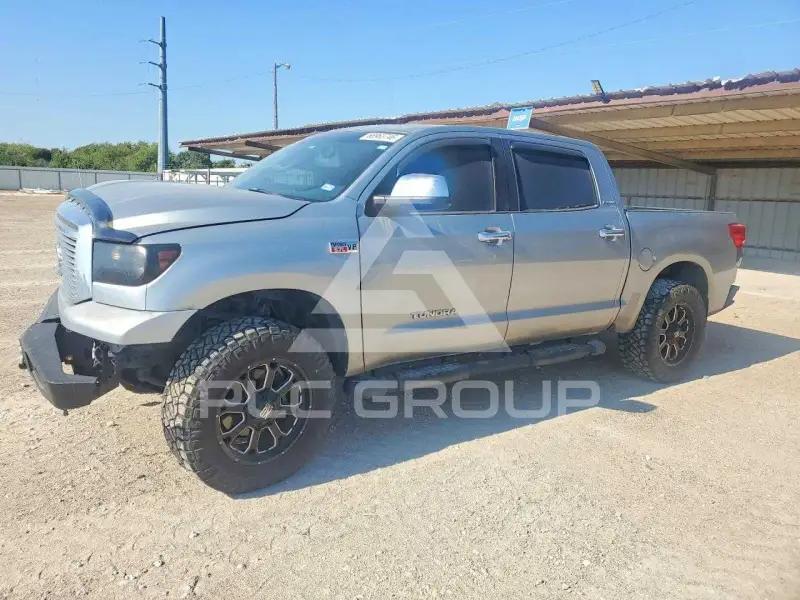 2010 Toyota TUNDRA фото