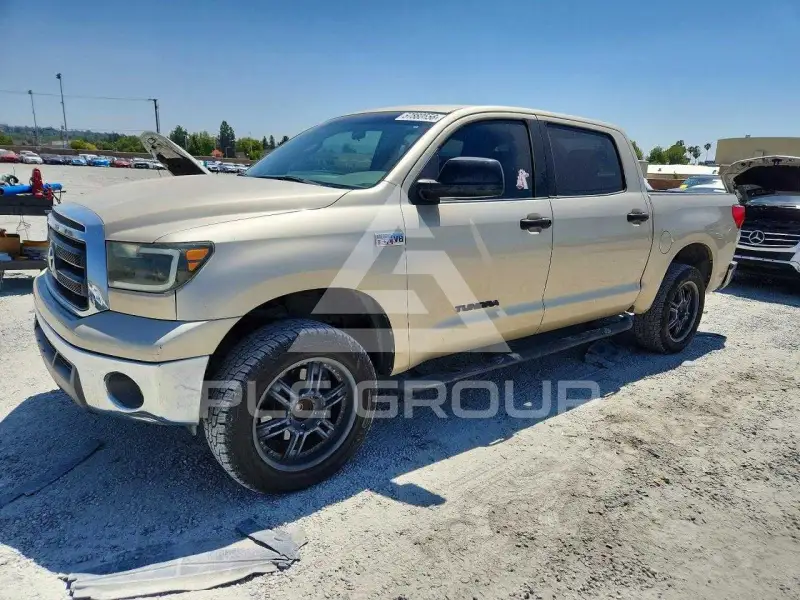 2010 Toyota TUNDRA photo