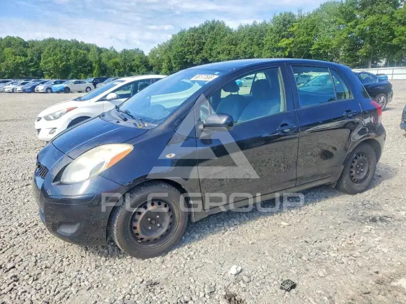 2010 Toyota YARIS фото