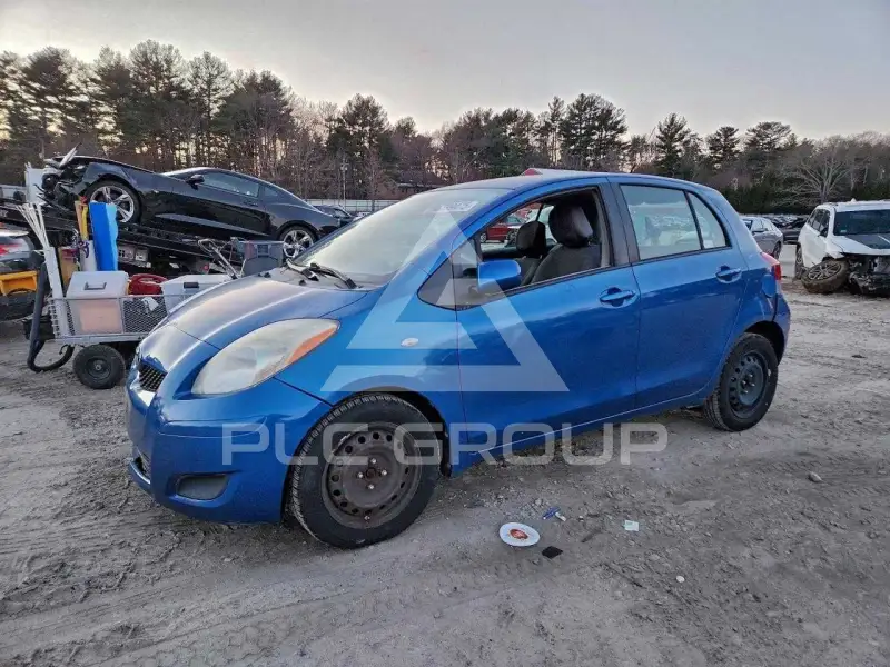 2010 Toyota YARIS фото