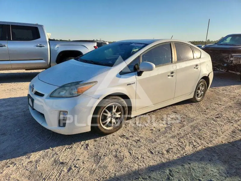 2010 Toyota PRIUS фото