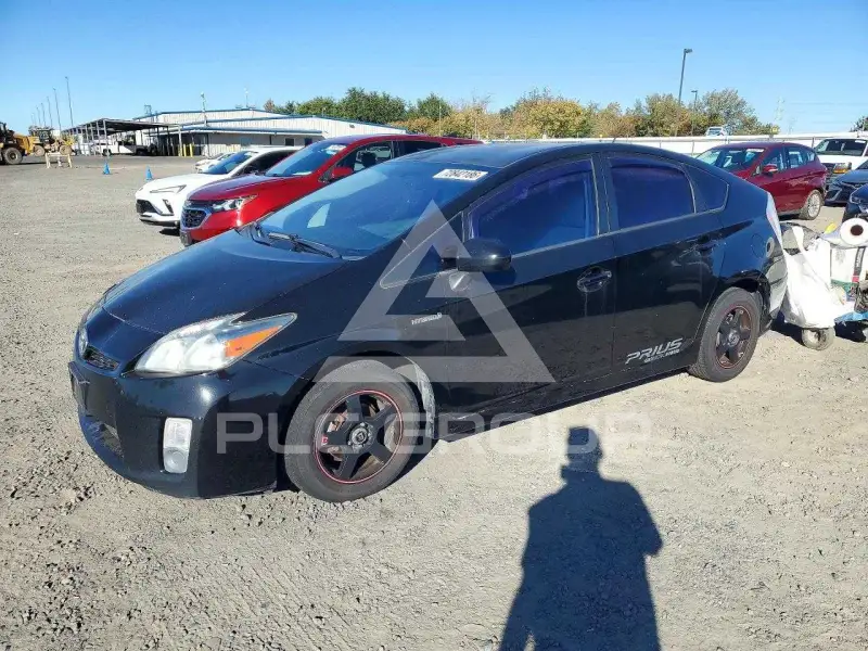 2010 Toyota PRIUS фото
