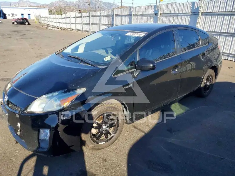 2010 Toyota PRIUS фото