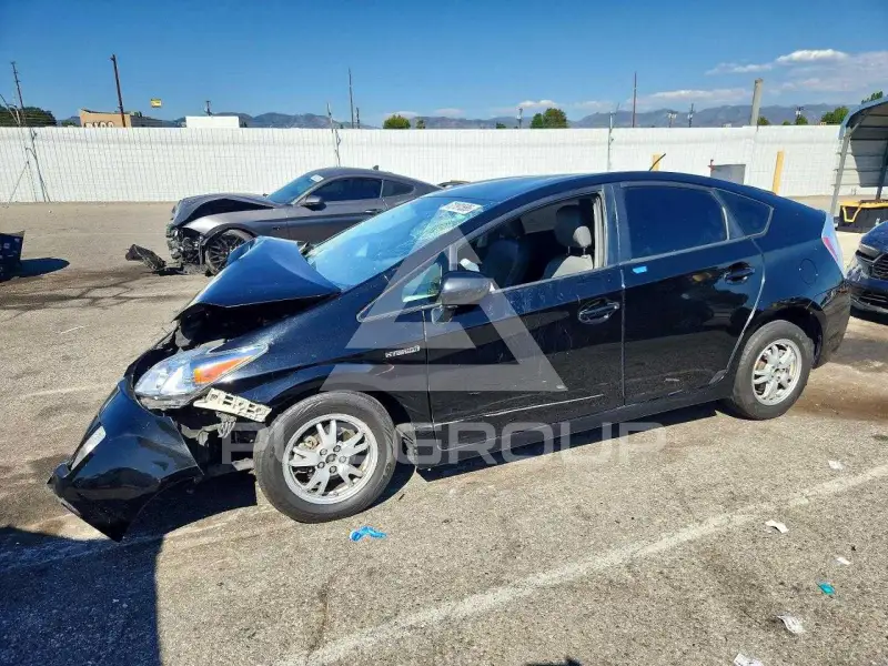 2010 Toyota PRIUS фото