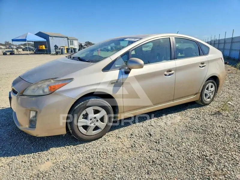2010 Toyota PRIUS фото