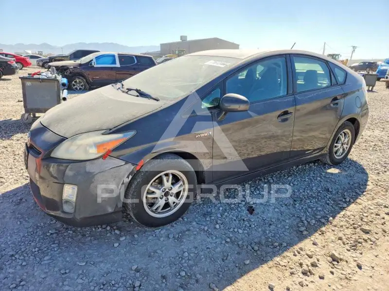 2010 Toyota PRIUS фото