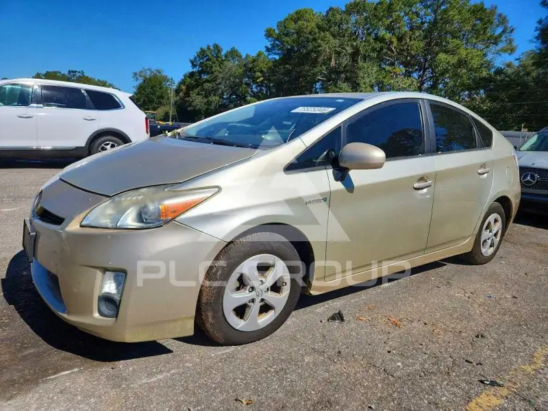 2010 Toyota PRIUS фото