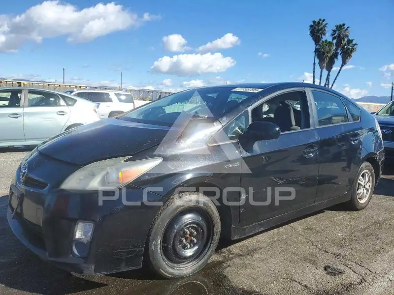2010 Toyota PRIUS фото