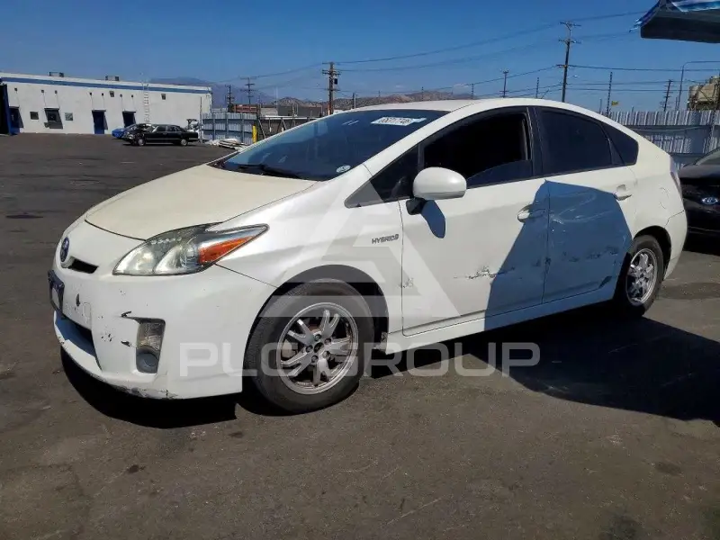 2010 Toyota PRIUS фото