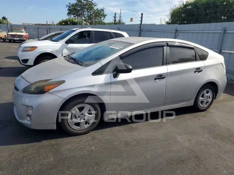 2010 Toyota PRIUS photo