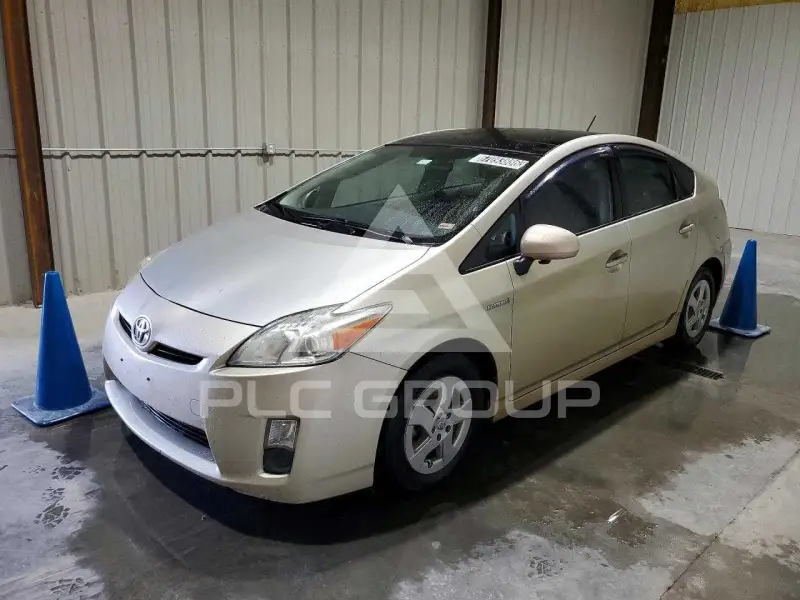 2010 Toyota PRIUS фото
