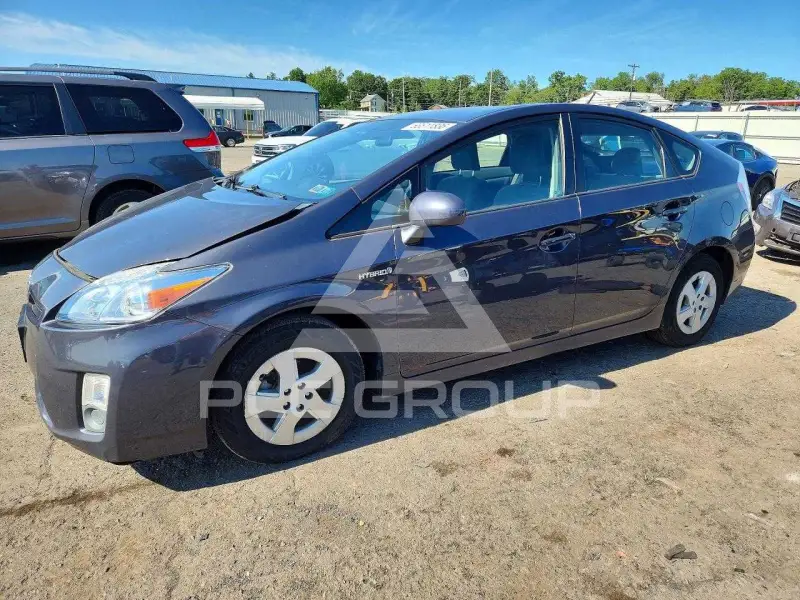 2010 Toyota PRIUS photo