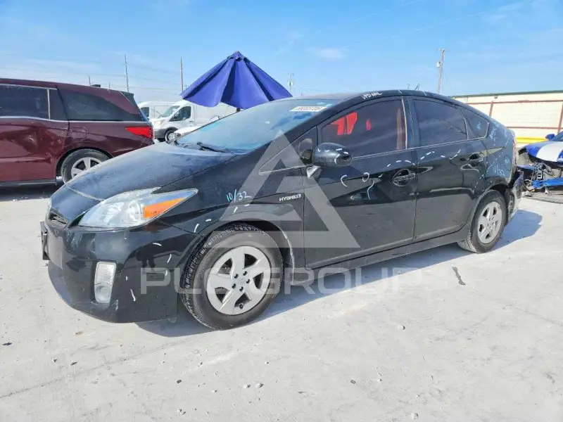 2010 Toyota PRIUS фото