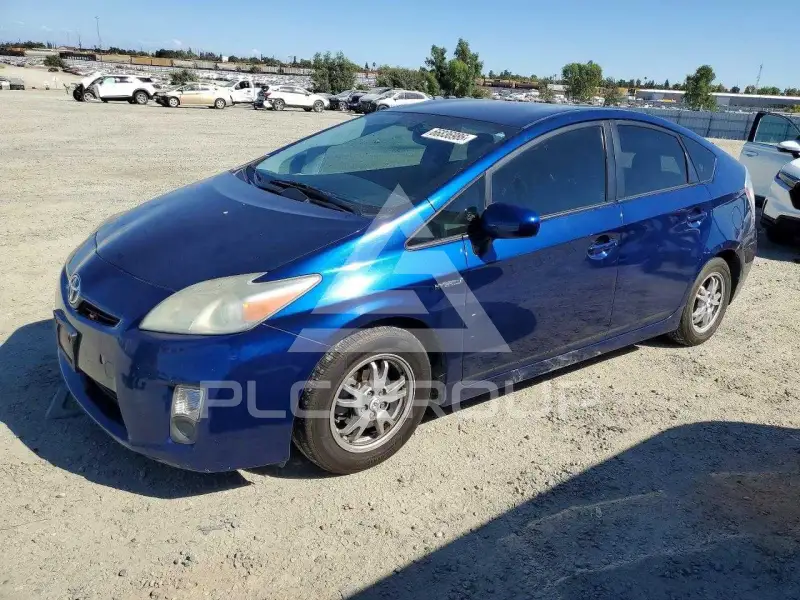 2010 Toyota PRIUS фото