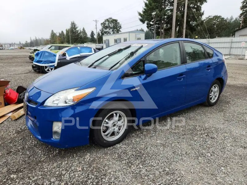 2010 Toyota PRIUS фото