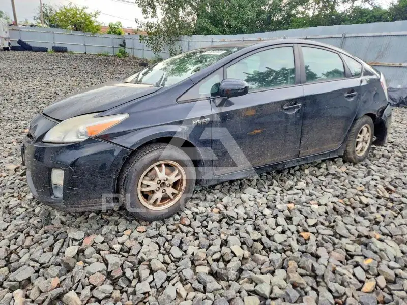 2010 Toyota PRIUS фото