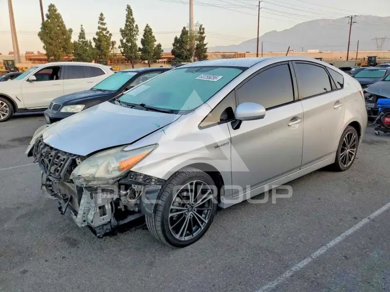 2010 Toyota PRIUS фото