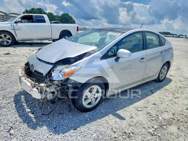 2010 Toyota PRIUS фото