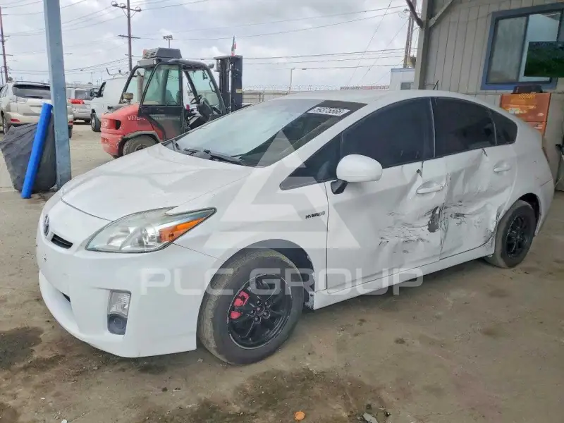 2010 Toyota PRIUS фото