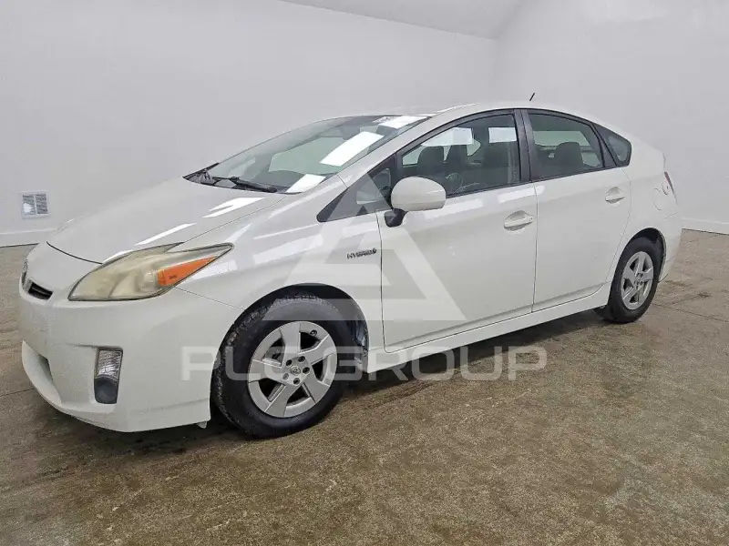 2010 Toyota PRIUS фото