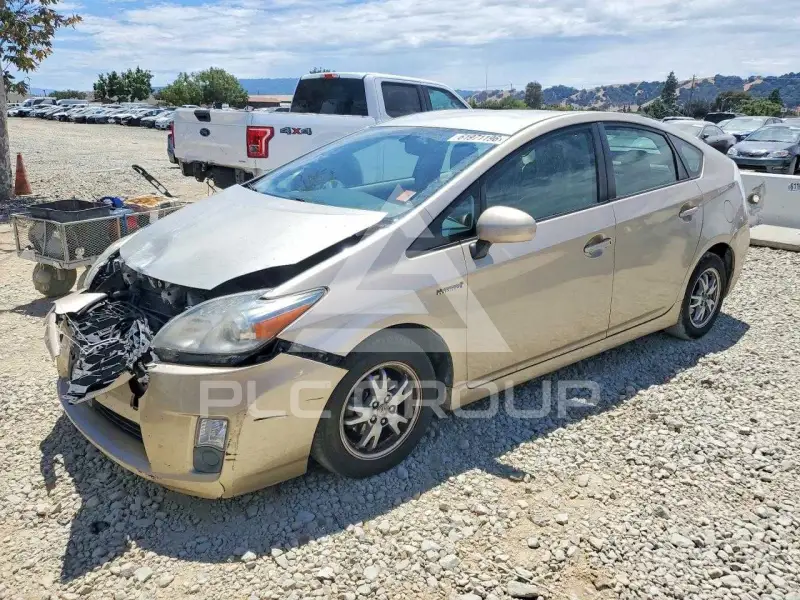 2010 Toyota PRIUS фото