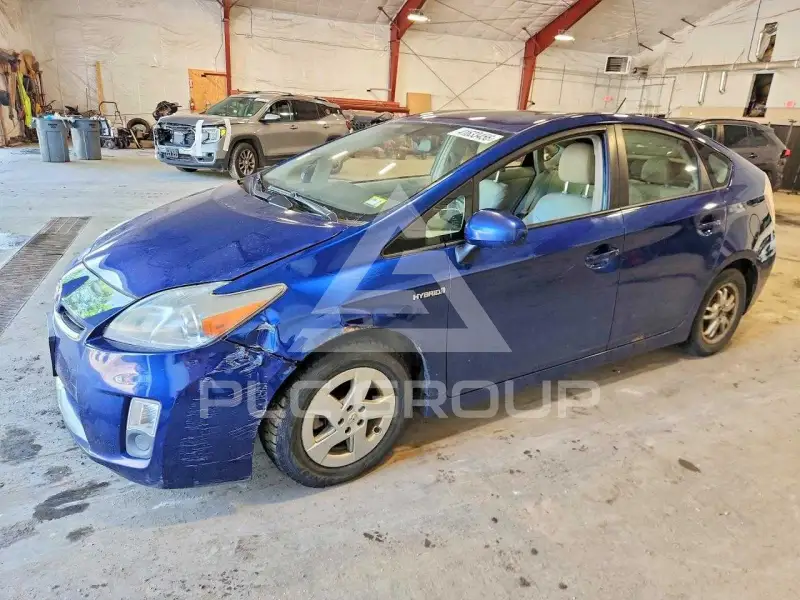 2010 Toyota PRIUS фото
