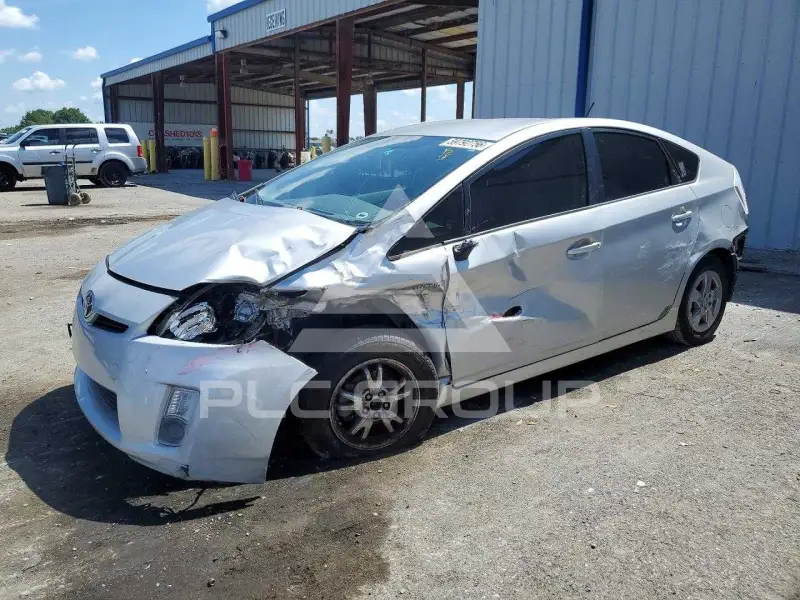 2010 Toyota PRIUS фото