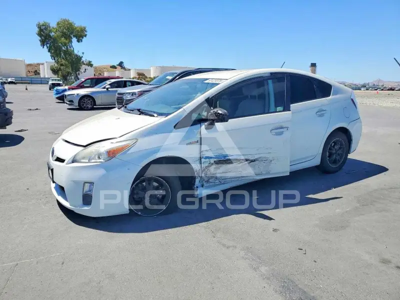 2010 Toyota PRIUS фото