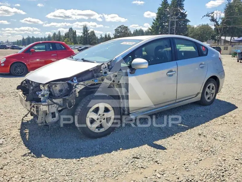 2010 Toyota PRIUS фото