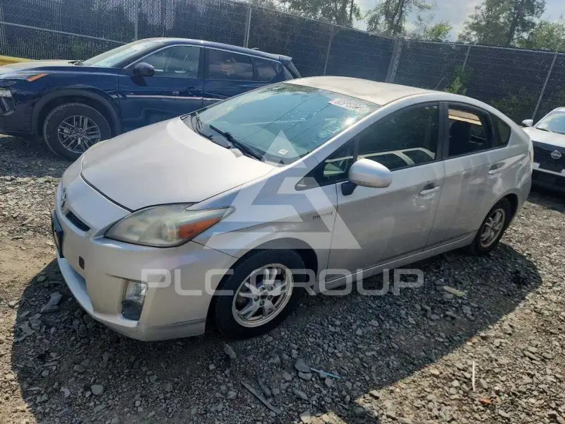 2010 Toyota PRIUS фото