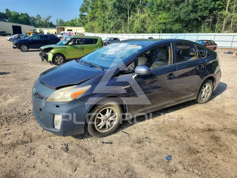2010 Toyota PRIUS фото