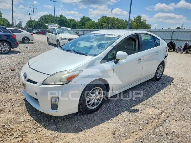 2010 Toyota PRIUS фото