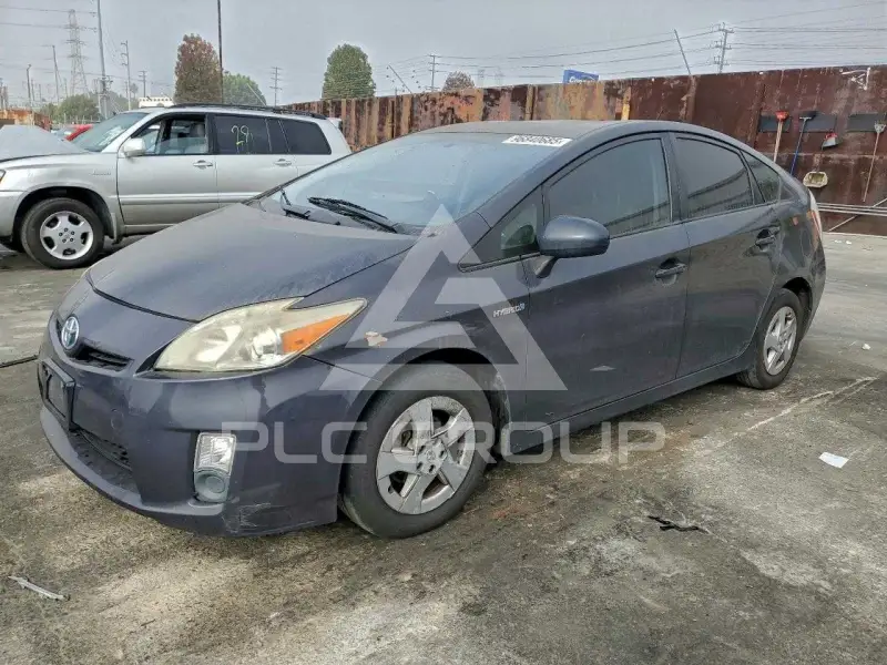2010 Toyota PRIUS фото