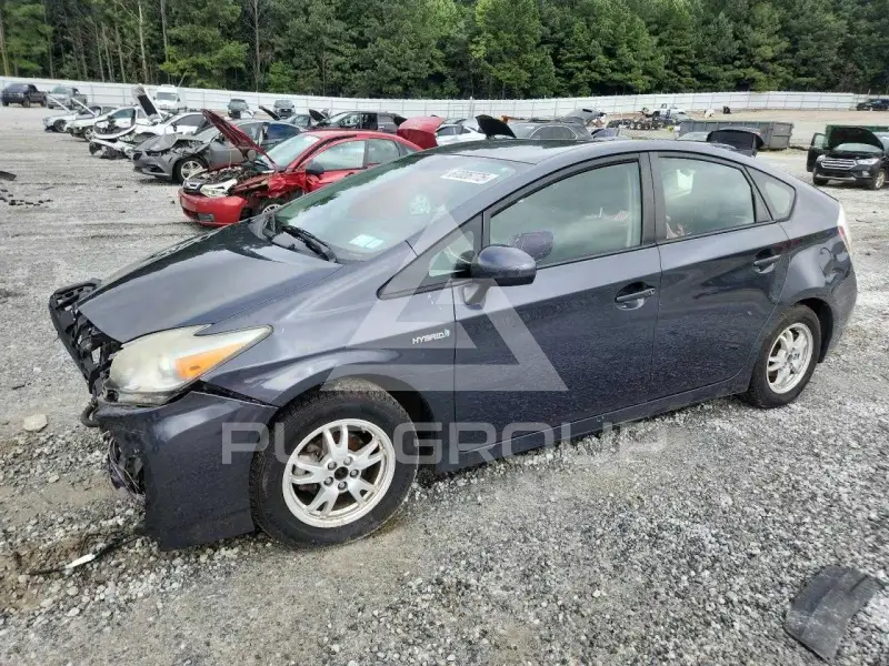2010 Toyota PRIUS фото