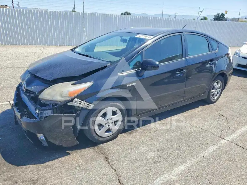 2010 Toyota PRIUS фото