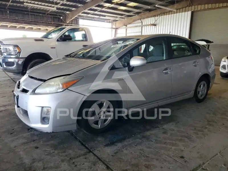 2010 Toyota PRIUS фото