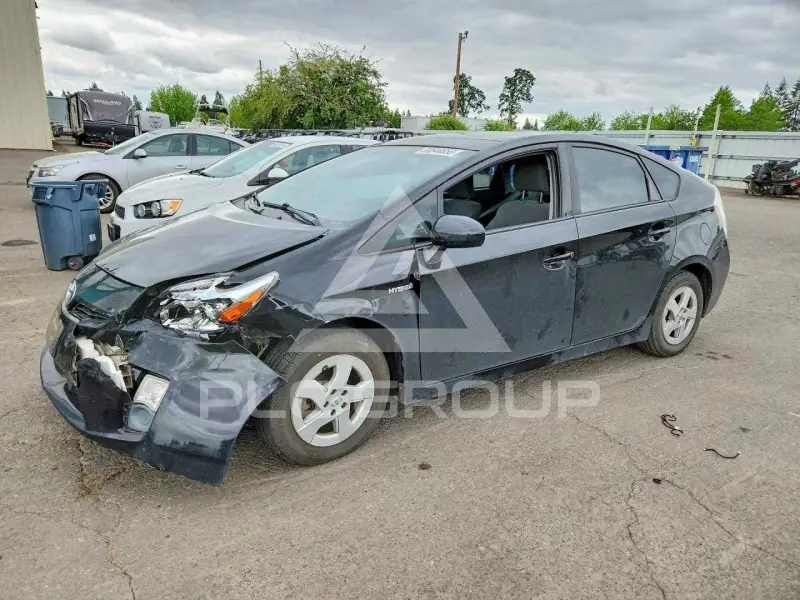 2010 Toyota PRIUS фото