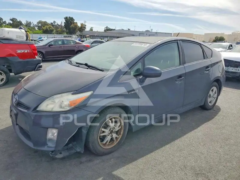 2010 Toyota PRIUS фото