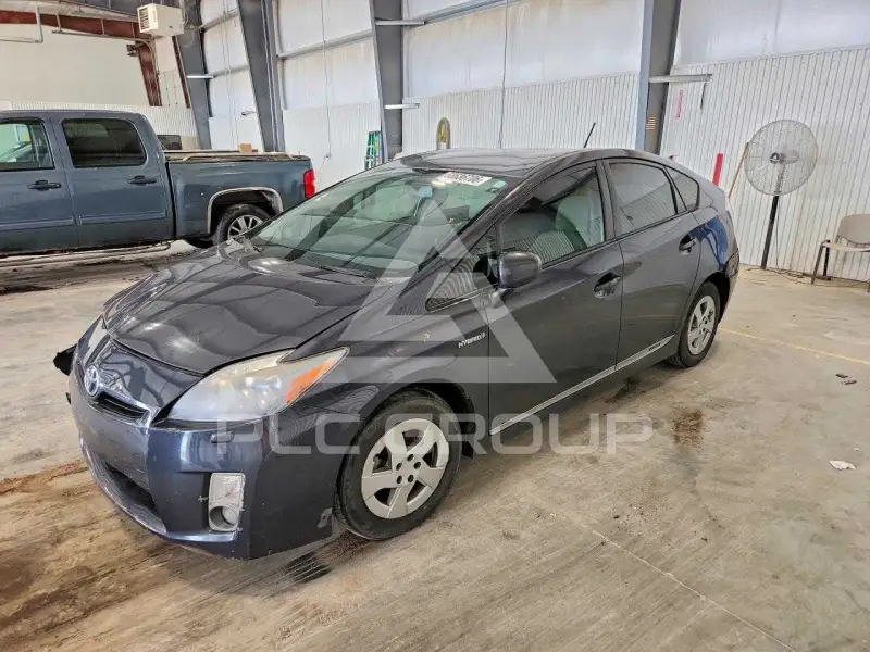 2010 Toyota PRIUS фото