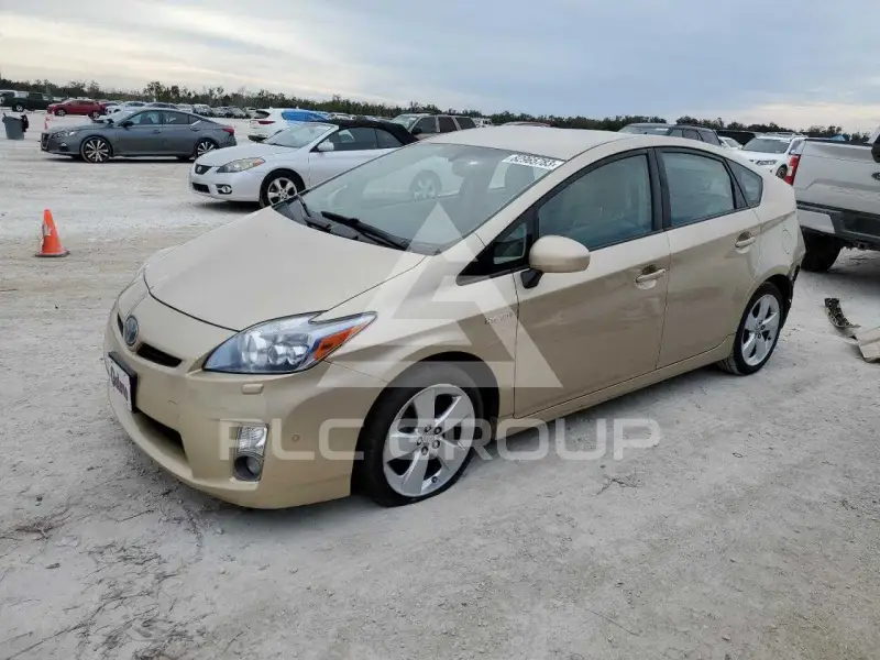 2010 Toyota PRIUS фото