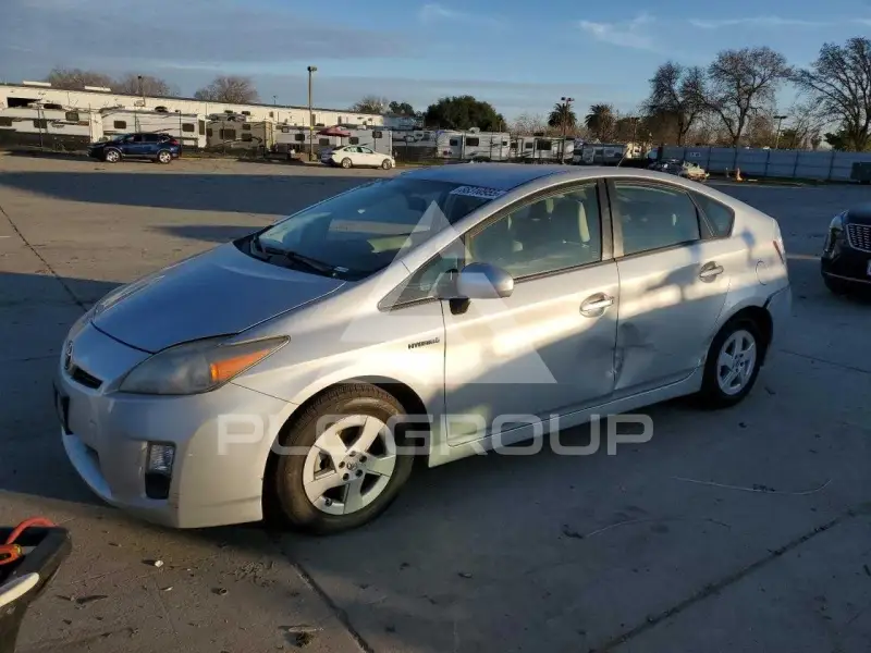2010 Toyota PRIUS photo