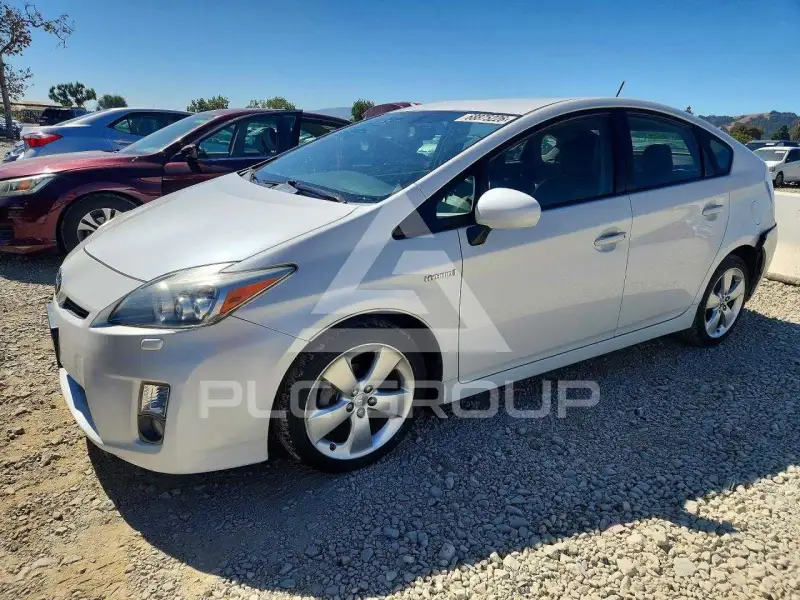 2010 Toyota PRIUS photo