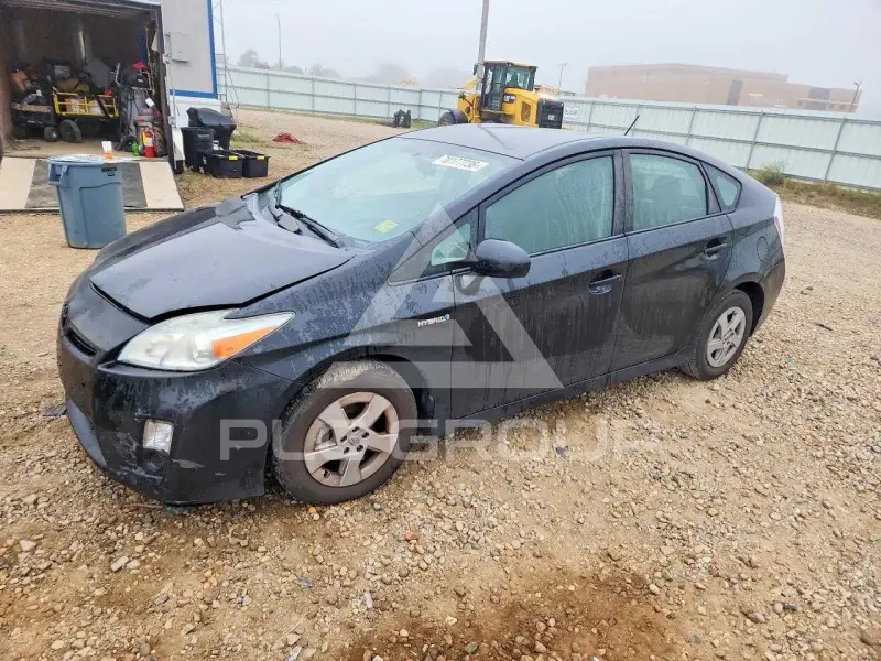 2010 Toyota PRIUS фото