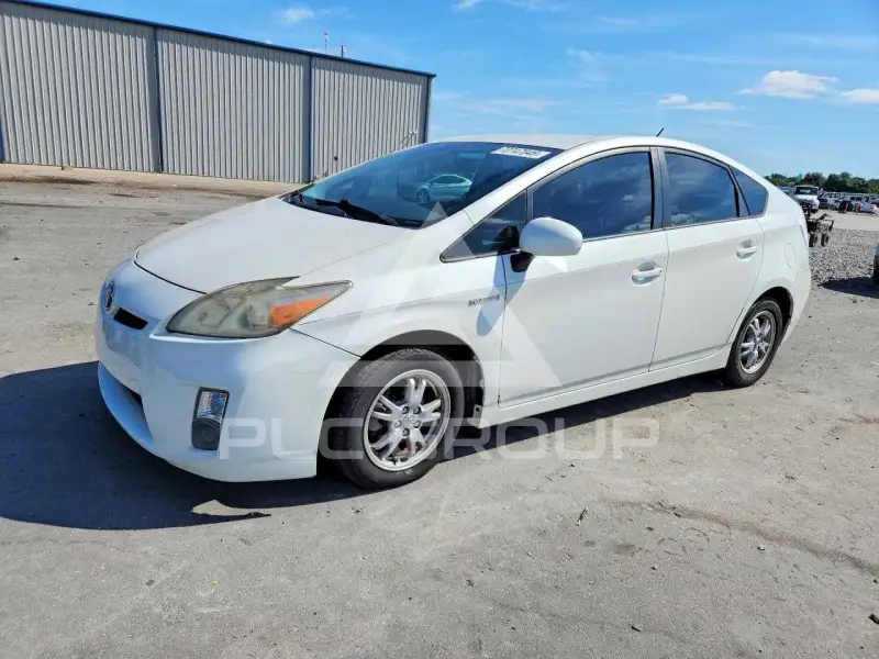2010 Toyota PRIUS фото