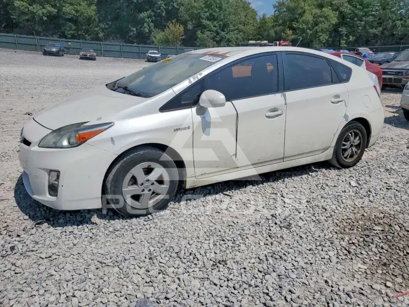 2010 Toyota PRIUS фото