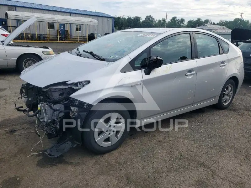 2010 Toyota PRIUS фото